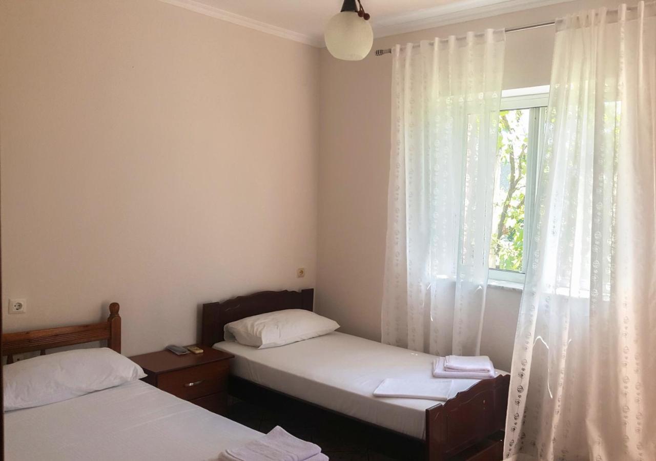 Vita Apartment - Spacious Garden And Balcony 5 Min To Beach & Center Ксамил Экстерьер фото