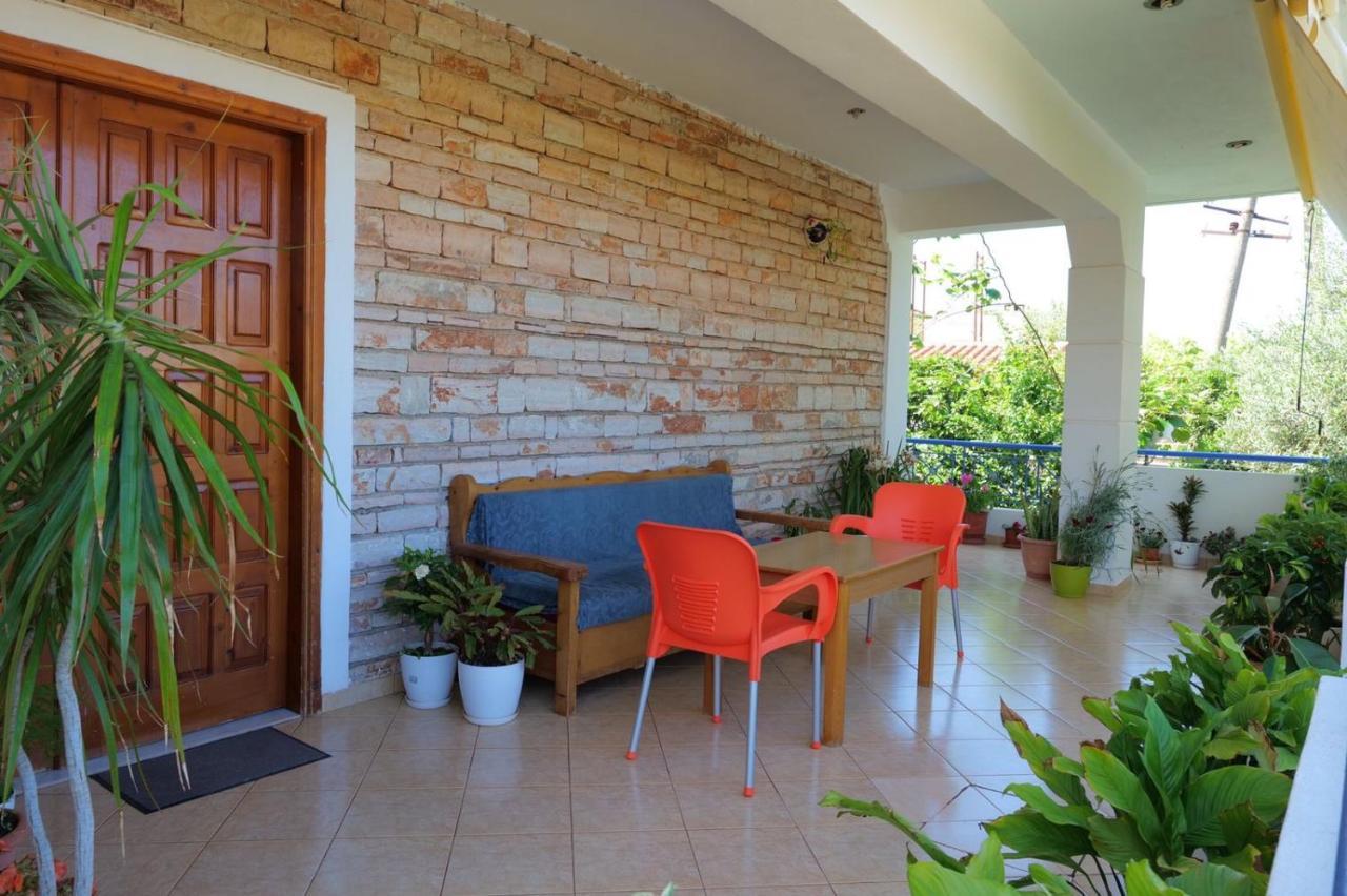 Vita Apartment - Spacious Garden And Balcony 5 Min To Beach & Center Ксамил Экстерьер фото