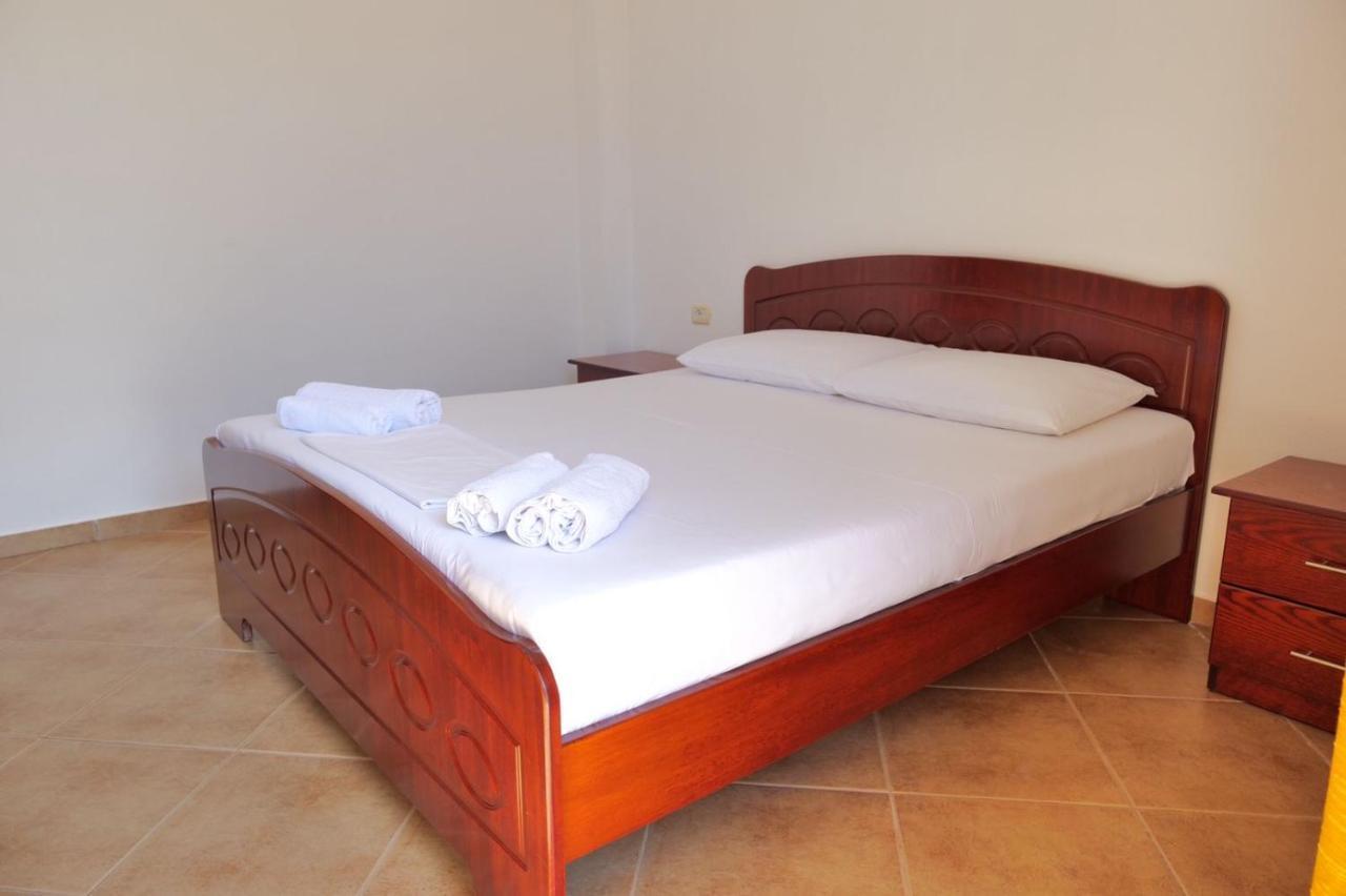Vita Apartment - Spacious Garden And Balcony 5 Min To Beach & Center Ксамил Экстерьер фото