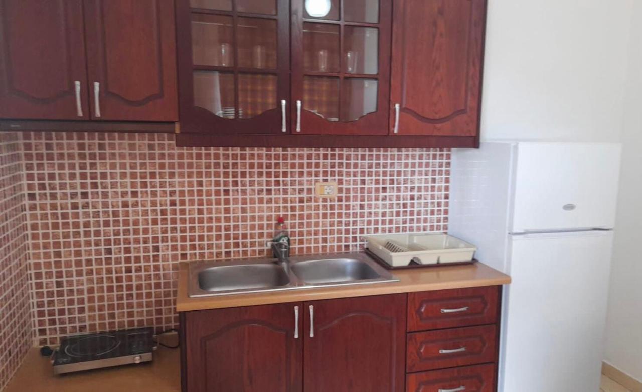 Vita Apartment - Spacious Garden And Balcony 5 Min To Beach & Center Ксамил Экстерьер фото