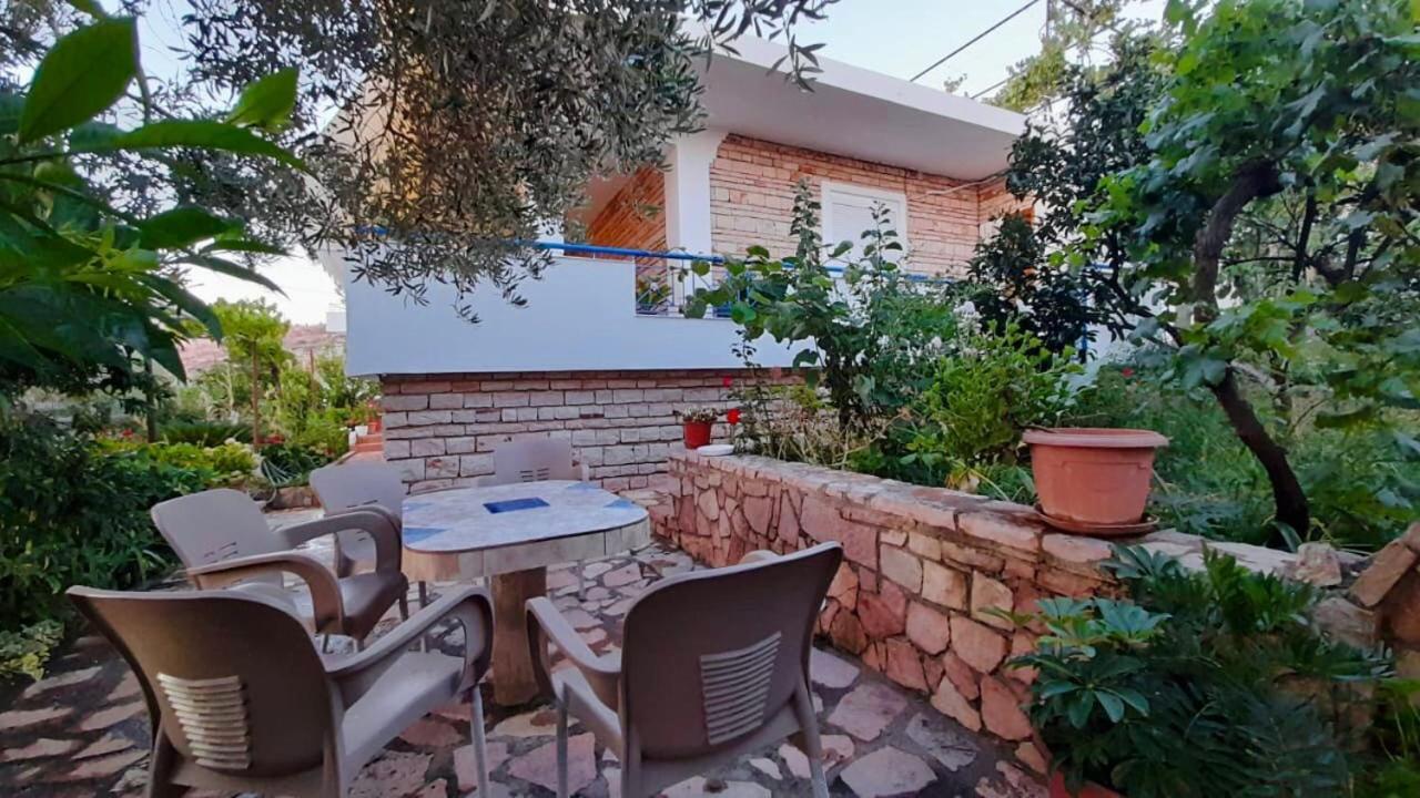 Vita Apartment - Spacious Garden And Balcony 5 Min To Beach & Center Ксамил Экстерьер фото