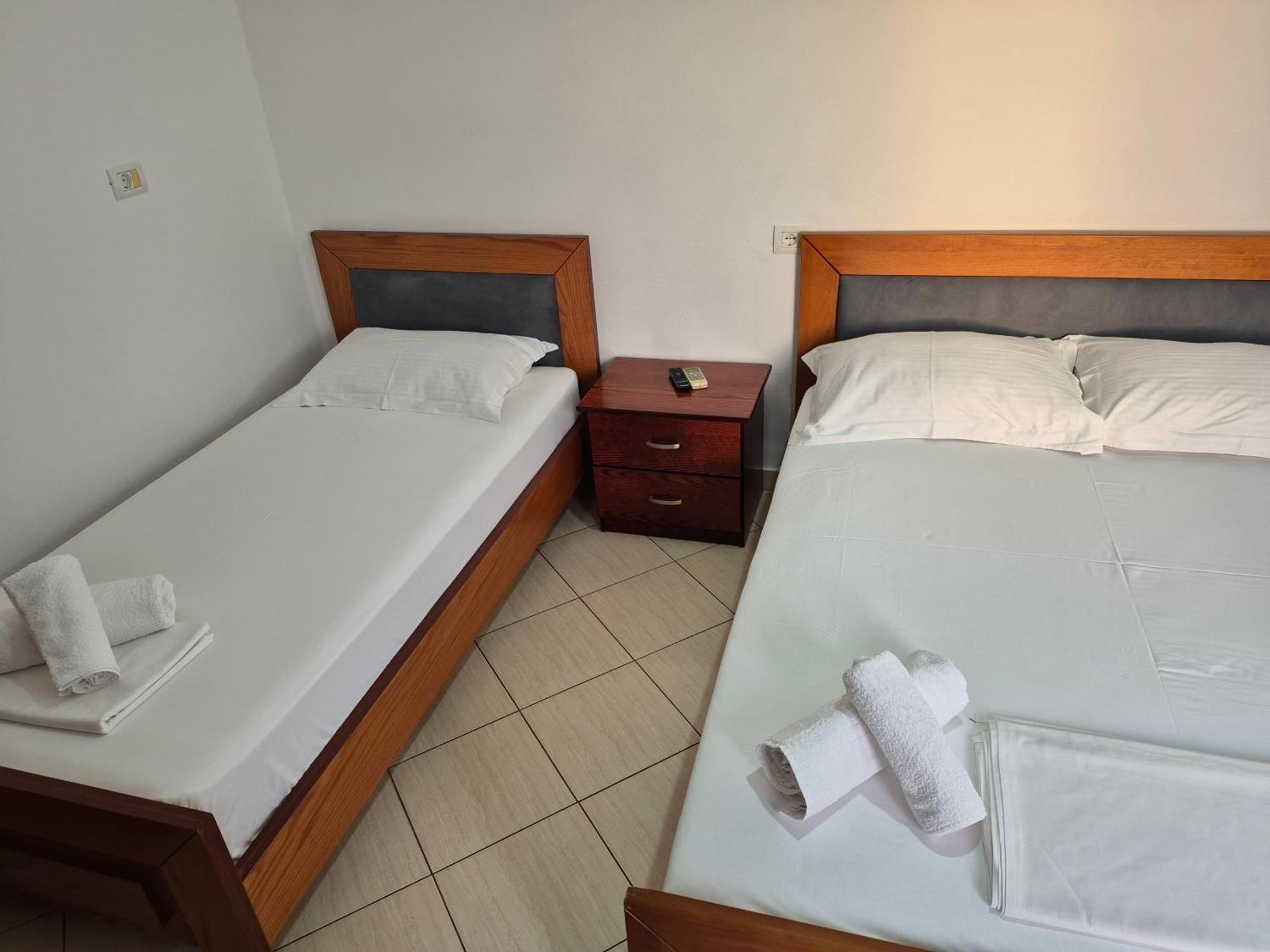 Vita Apartment - Spacious Garden And Balcony 5 Min To Beach & Center Ксамил Экстерьер фото